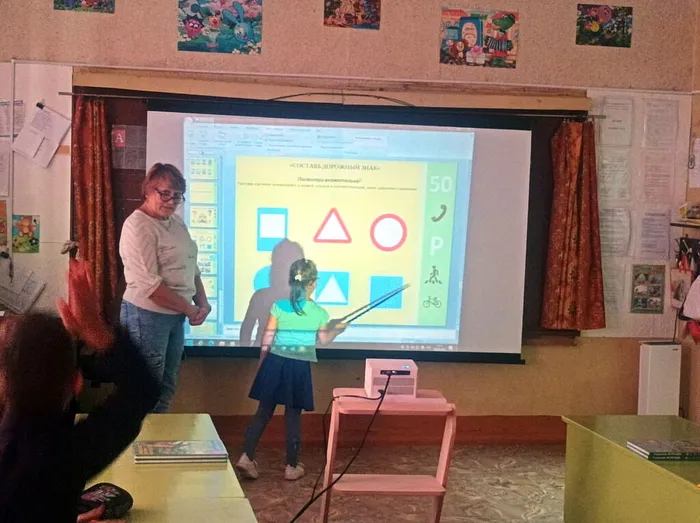 В стране дорожных знаков

Т/о «Дошколёнок Знайка»
Педагог Абысова Л.А.