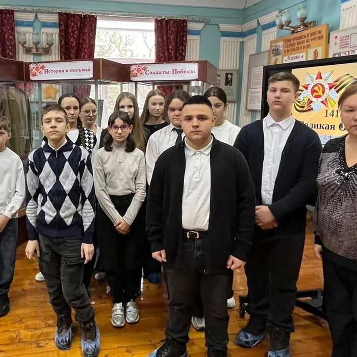 Экскурсия по экспозициям Победы: уроки истории для обучающихся «МОУ СШ № 25»