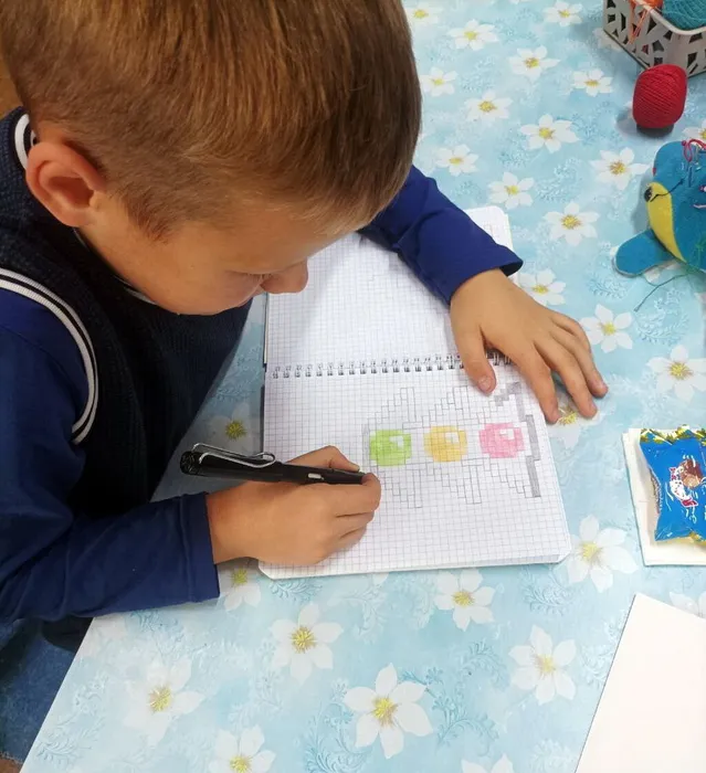 Светофор наш друг

Т/о «Лоскутик»
Педагог Исакова Е.Ю.