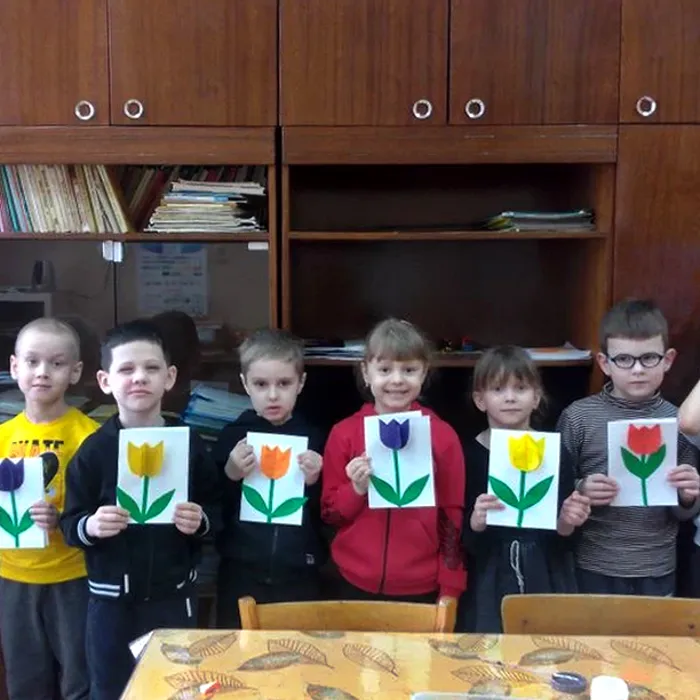 Поздравительные открытки к 8 Марта