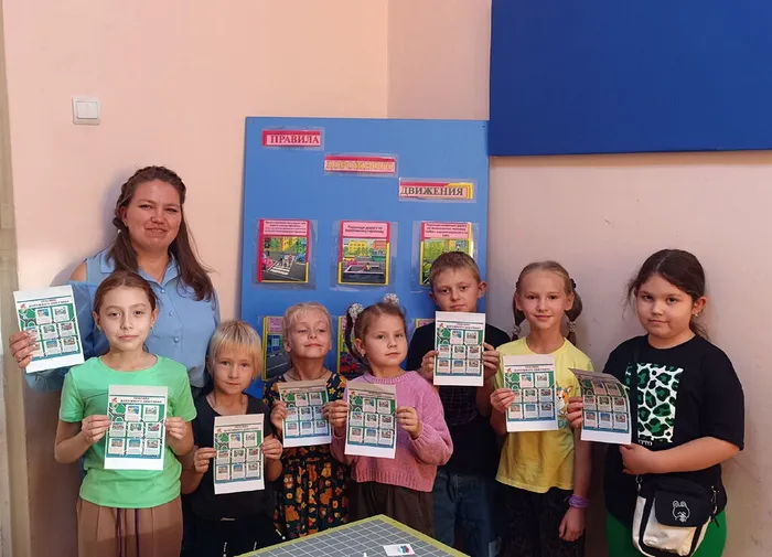 Урок безопасности по ПДД

Т/о «Волшебный завиток»
Педагог Селиванова Л.А.