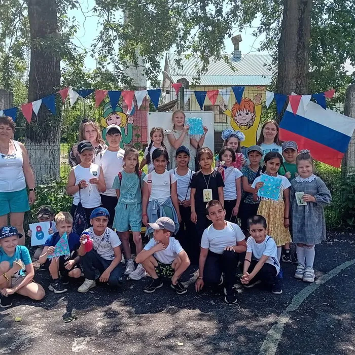 Сила единства: празднование Дня России в ДДЮТ мкр. Жданковский
