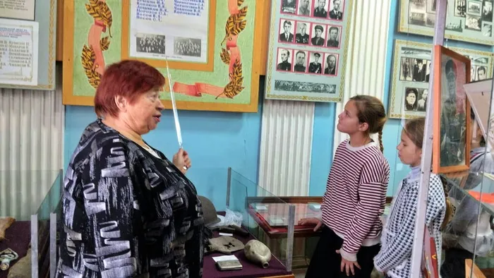 b3de1a49-717d-47f8-ad74-281980b186b1